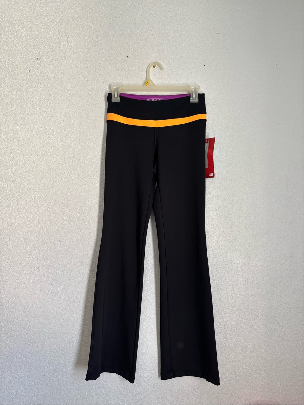 New Balance Lightning Dry Women's Bootcut Activewear Pants Black Orange Purple S